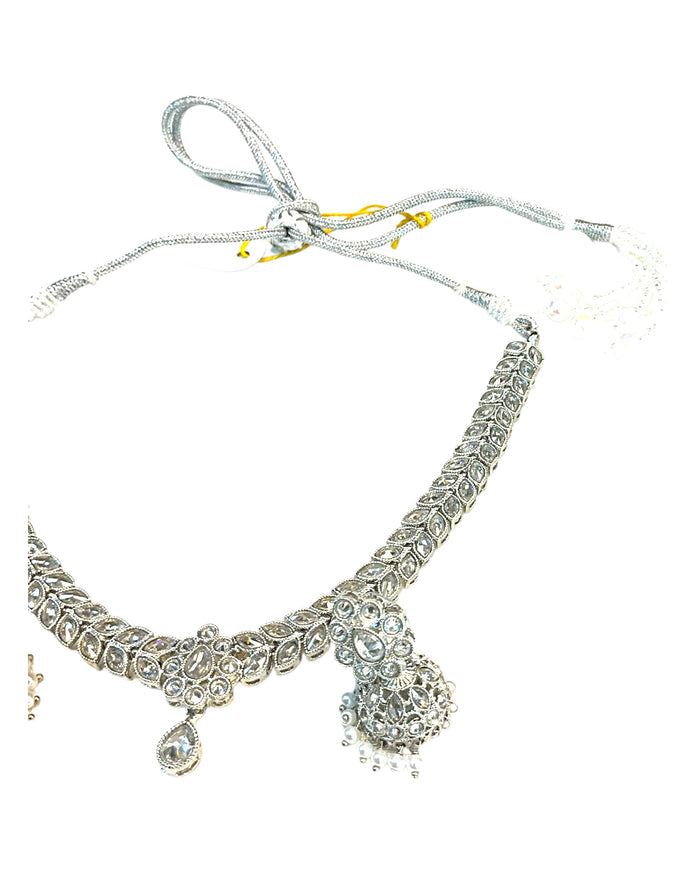 Clear / Silver - Small Size Silver Finish Necklace Set with Earrings - SJ05 08C25