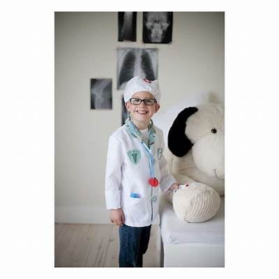 Great Pretenders Doctor Outfit w/ Acc. 7 Pce 3-4