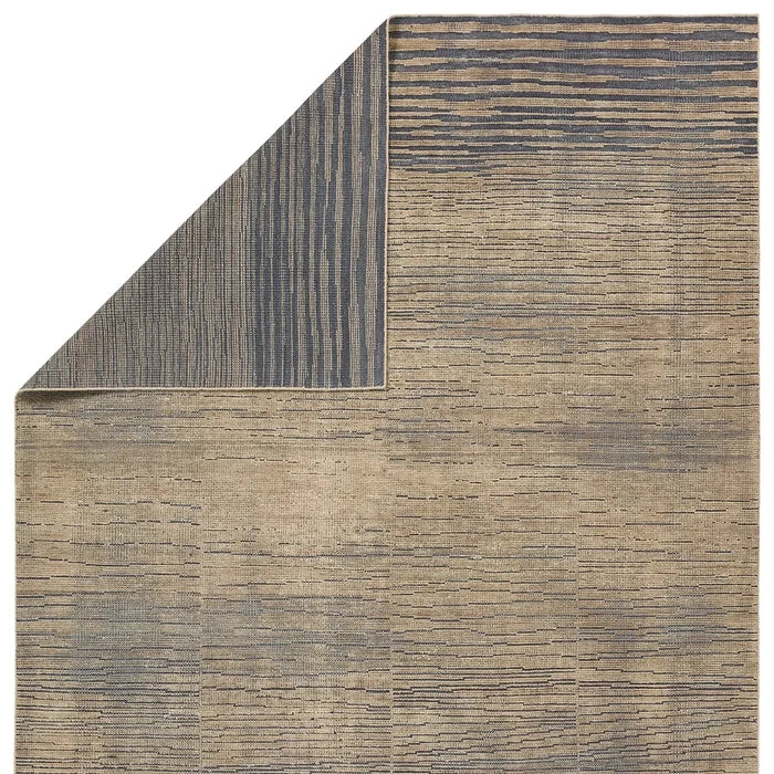 Bezem Wool Rug