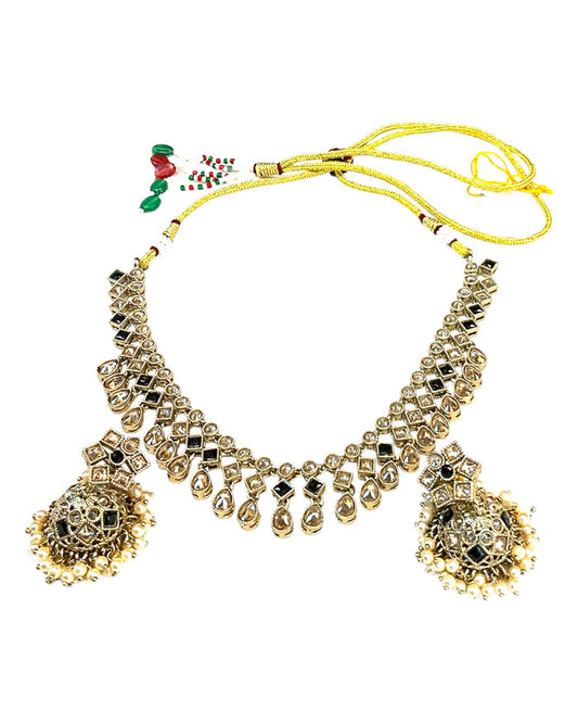 Black - Medium Size Antique Gold Finish Necklace Set with Earrings - SJ06 08H25