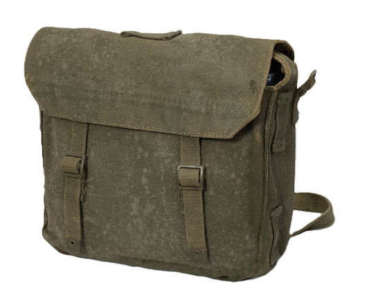 Dutch M52/M53 Small Haversack – Green Cotton Canvas, 9"x10"x4", P37-Based Cold War Surplus