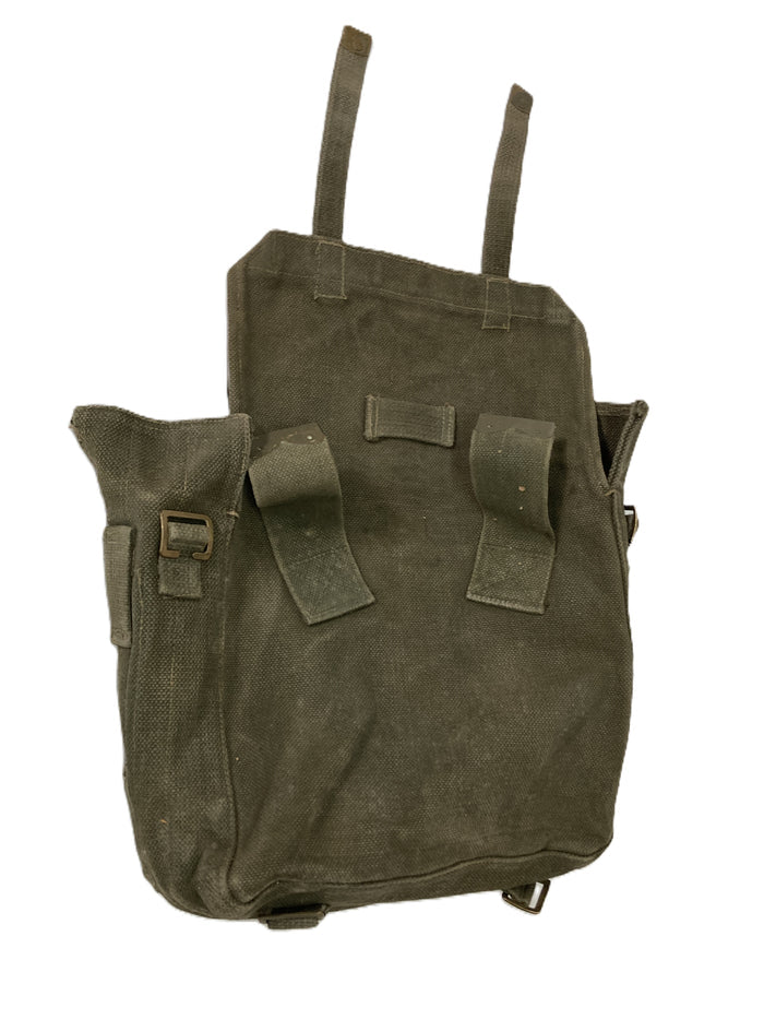 Dutch M52/M53 Small Haversack – Green Cotton Canvas, 9"x10"x4", P37-Based Cold War Surplus