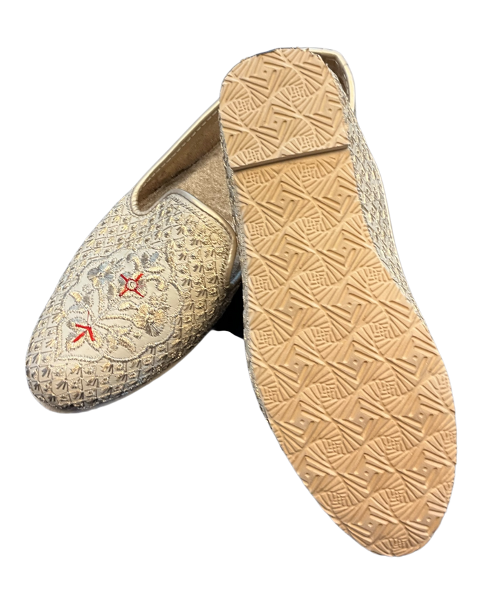 Gold Embroidered - Loafer Style Mojri - Indian Mens shoes - Mojari , Khossay -  Sherwani / Kurta - PAL2603 C