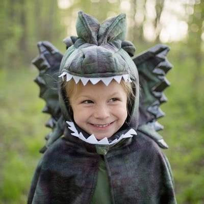 Great Pretenders Grandasaurus Dilophosaurus Cape 4-6