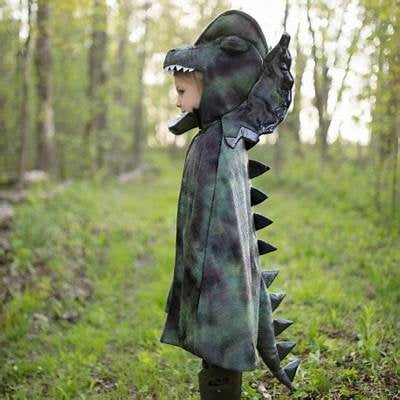 Great Pretenders Grandasaurus Dilophosaurus Cape 4-6