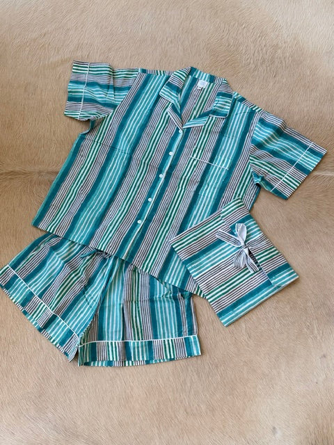 Turquoise Watercolor / Short