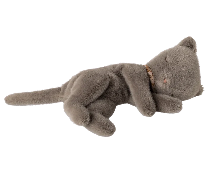 Maileg Sleeping Small Kitten in Grey