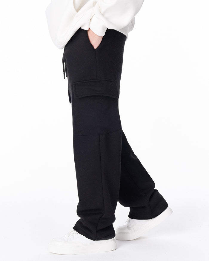 Men's Fleece Black Cargo Sweatpants (6)