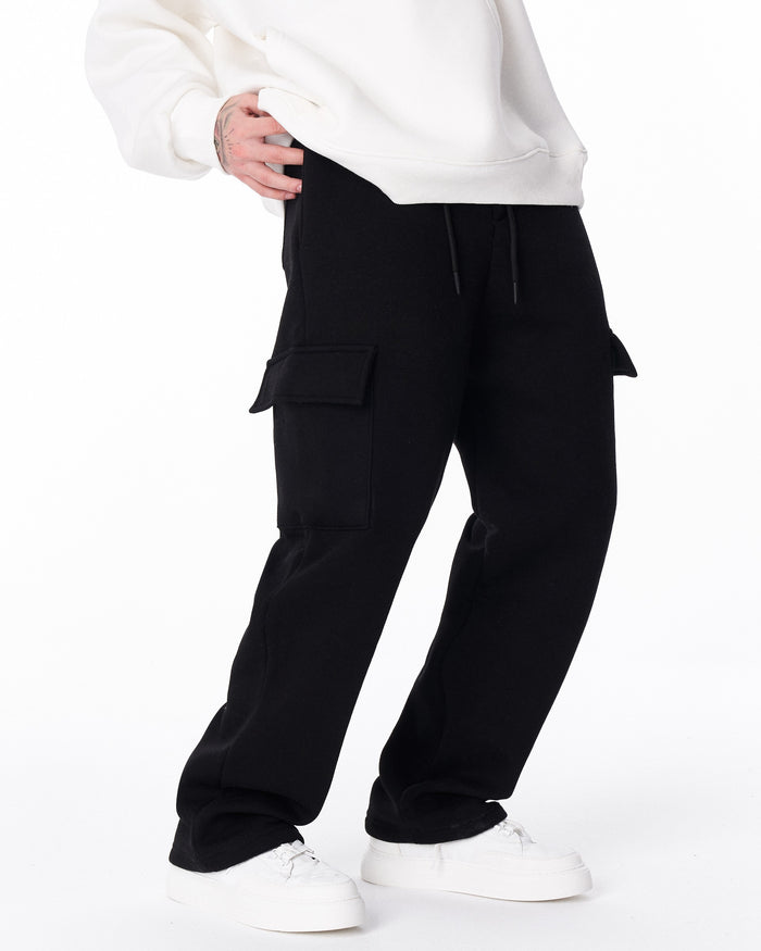 Men's Fleece Black Cargo Sweatpants (7)