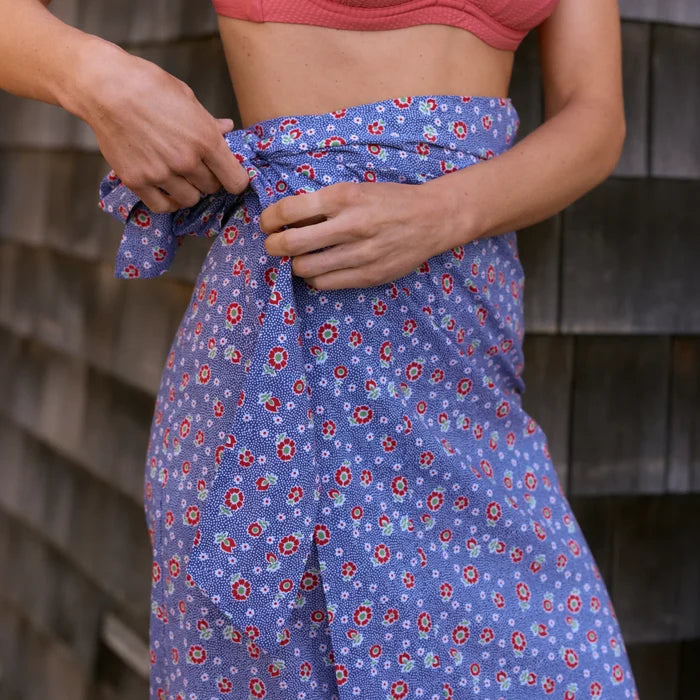 Minnow Women's Chatham Floral Pareo