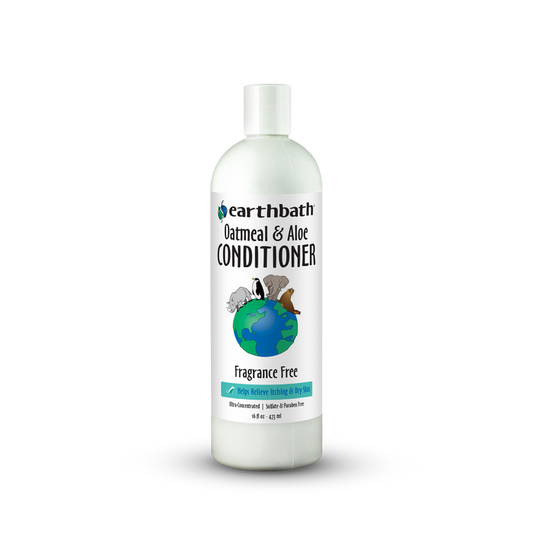Earthbath Oatmeal & Aloe Conditioner bottle on a white background