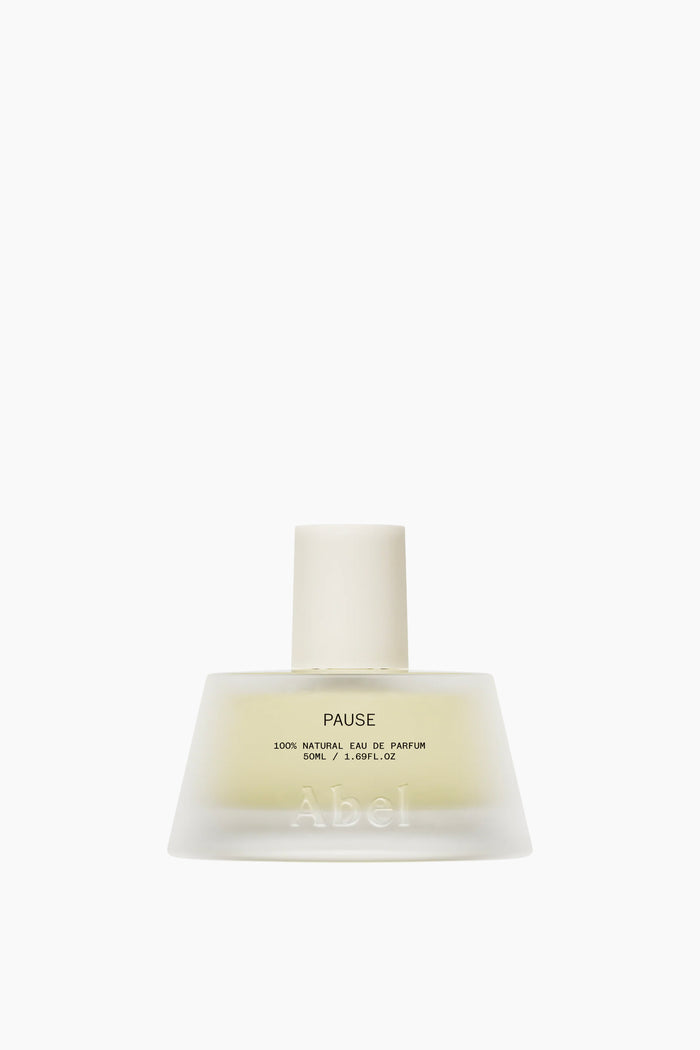 Pause | A Woody, Textured Floral