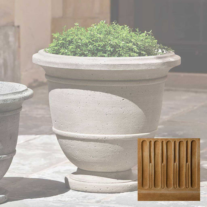 24" W x 21.75" H / Travertine