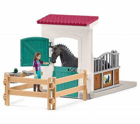 Schleich Horse Club Horse Box w/ Lisa & Storm 25 Pce