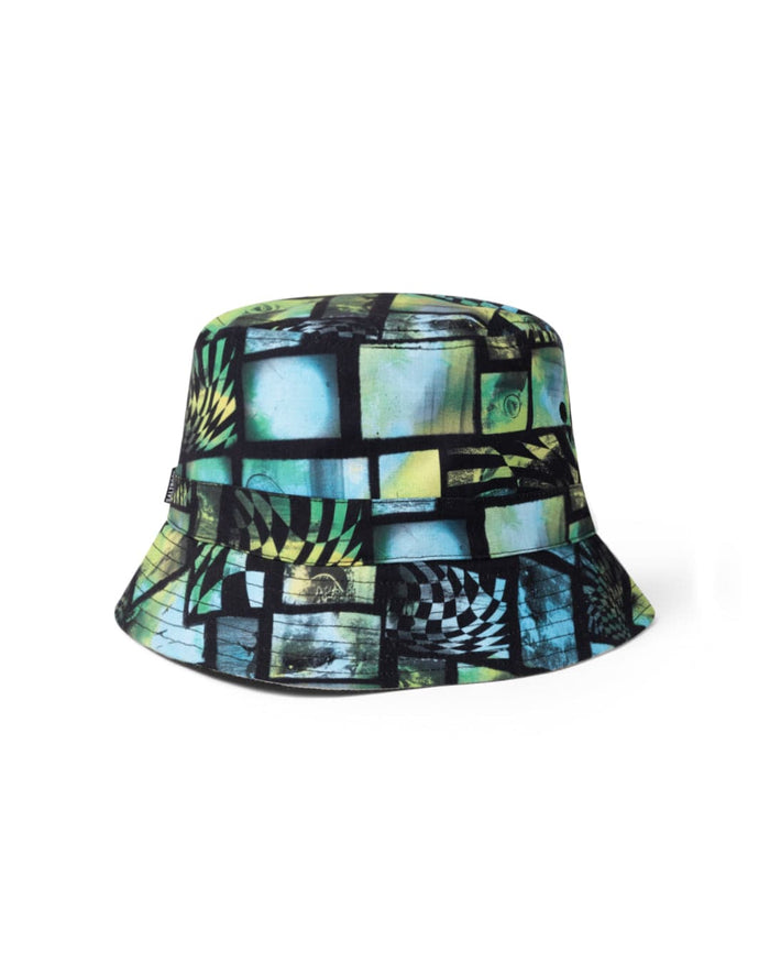Surf Flare Bucket Hat in Black