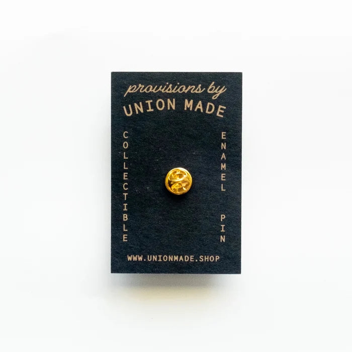 Gold Union Made National Parks Arrowhead Enamel Pin Badge on black display card, union logo, website details shown.