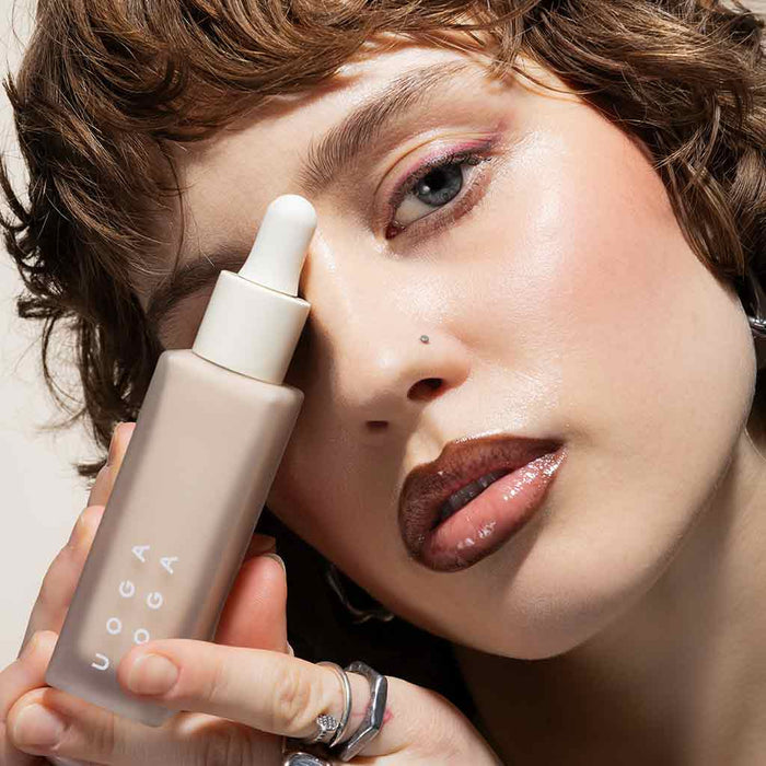 Uoga Uoga Mineral Serum Foundation SPF20 Seerumimeikkivoide 30ml - 683 Drifting Flowers