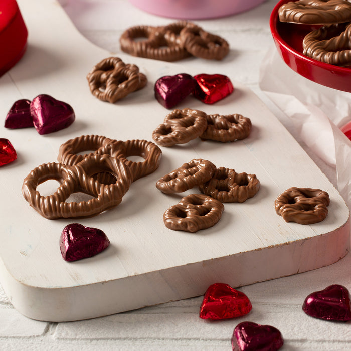 Valentine's Day Mini Pretzel Pail